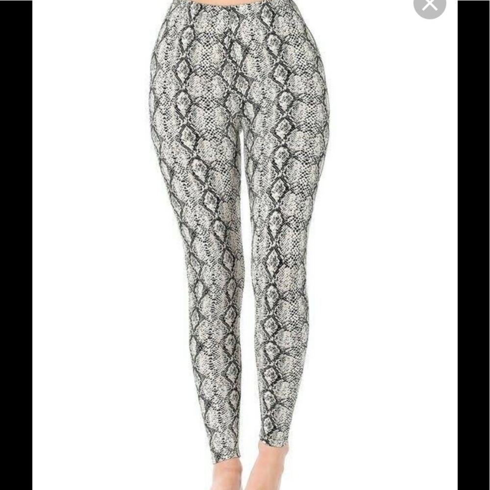 New Zenana Brushed Microfiber Snakeskin Print Legging Sz S - Picture 3 of 9